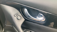 Nissan Qashqai 1.3 DiG-T Acenta Premium 5dr Petrol Hatchback